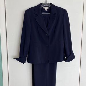 Like New Worthington Navy Suit